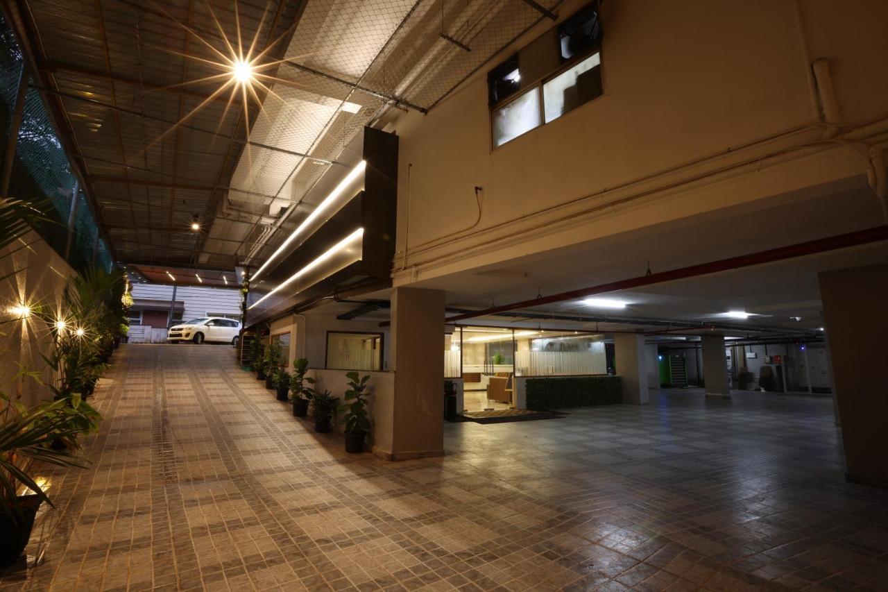 Royal Plaza Suites By Rak Rooms, Mangaluru Exterior foto